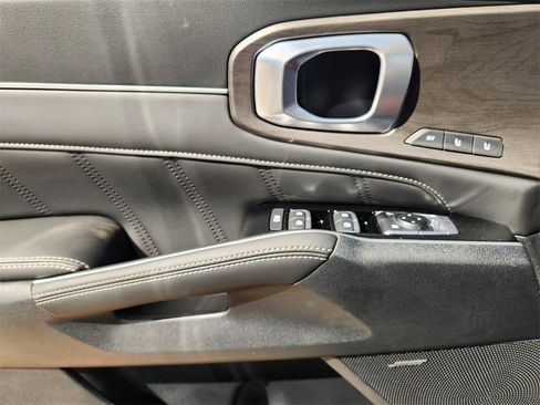 New 2026 Kia Sorento SX Prestige image 17