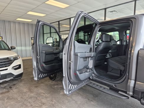 New 2026 Ford F250 Lariat w/ Tremor Off-Road Package image 16