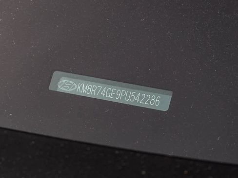 Used 2023 Hyundai Palisade Calligraphy image 31