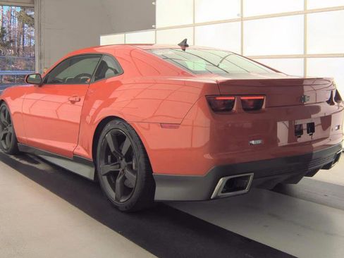 Used 2010 Chevrolet Camaro SS w/ LPO, Ground Effects Package RWD image 1