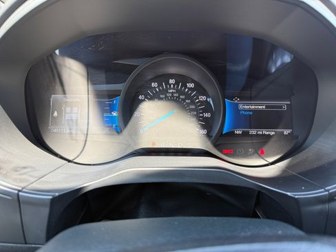 Used 2022 Ford Edge ST-Line AWD/4WD image 11