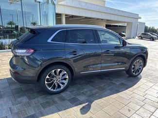 Used 2022 Lincoln Nautilus Reserve video 2