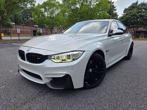 Used 2016 BMW M3 RWD image 1