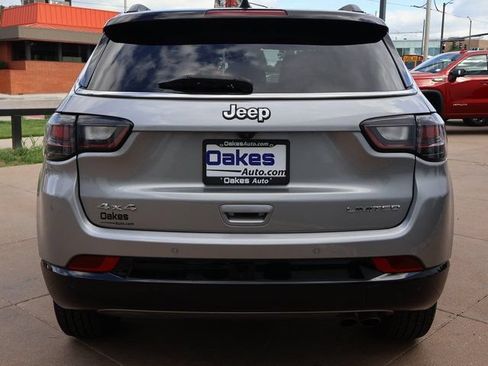 Used 2022 Jeep Compass Limited w/ Elite Group AWD/4WD image 5