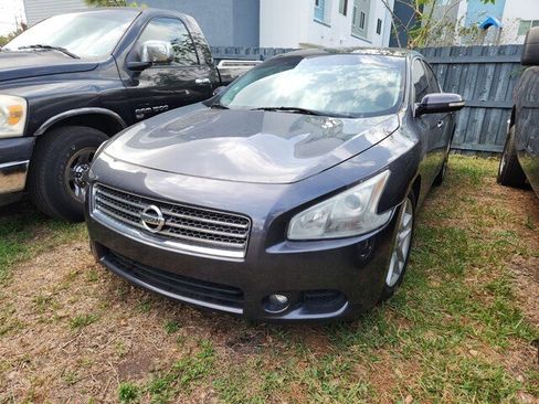 Used 2011 Nissan Maxima 3.5 SV w/ Premium Pkg image 3