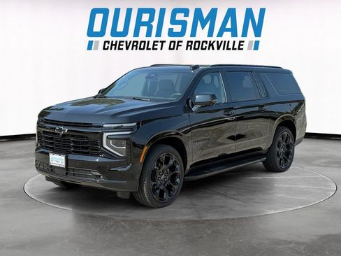 New 2026 Chevrolet Suburban RST AWD/4WD image 2