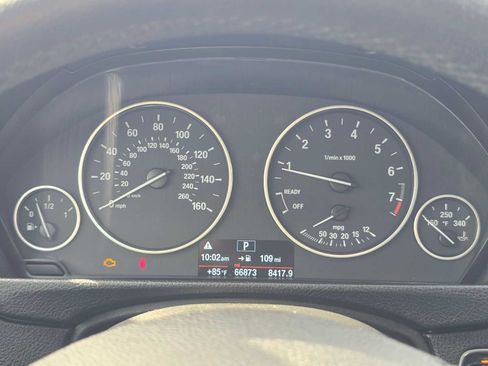 Used 2014 BMW 320i Sedan RWD image 26