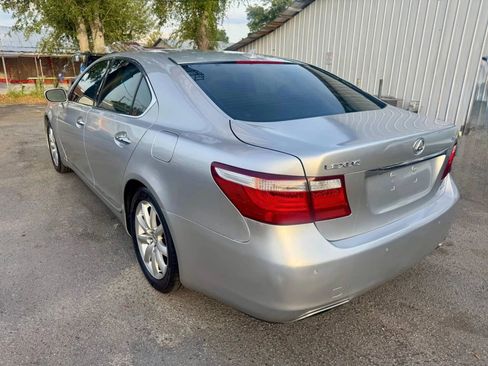 Used 2008 Lexus LS 460 RWD image 27
