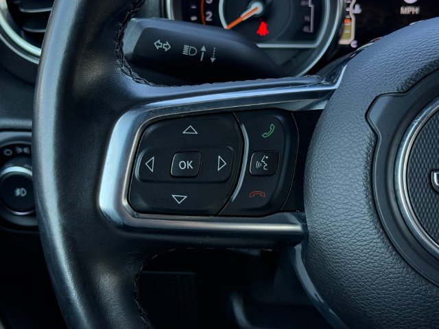 Used 2021 Jeep Wrangler Unlimited Sahara AWD/4WD image 17