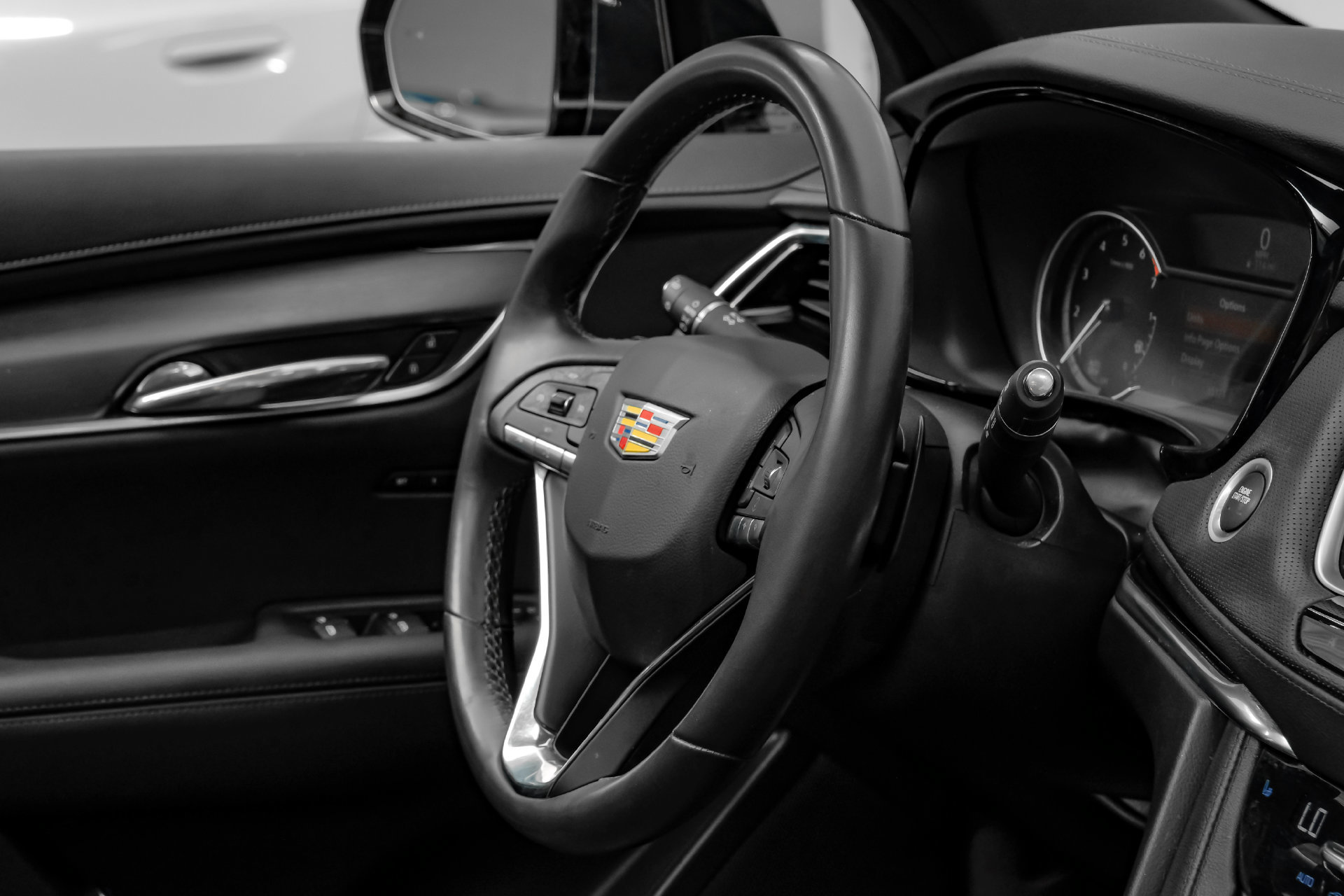 Used 2023 Cadillac XT6 Luxury FWD image 19