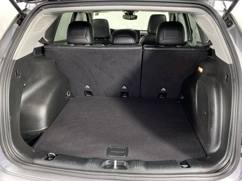 Used 2022 Jeep Compass Limited w/ Sun and Sound Group image 34