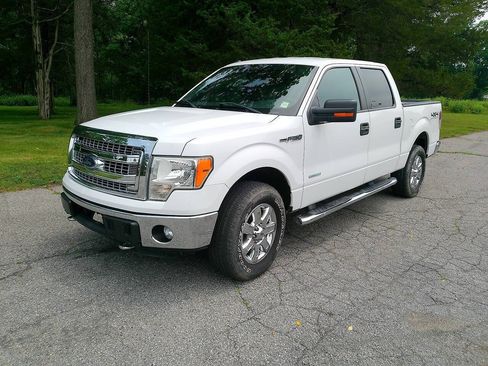 Used 2013 Ford F150 XLT w/ Luxury Equipment Group AWD/4WD image 2