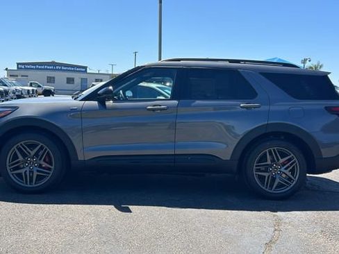New 2026 Ford Explorer ST-Line RWD image 6