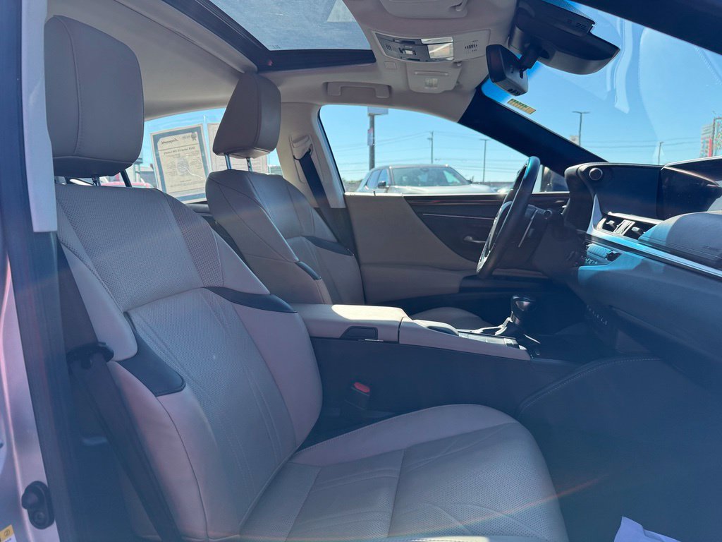Used 2019 Lexus ES 350 FWD image 11