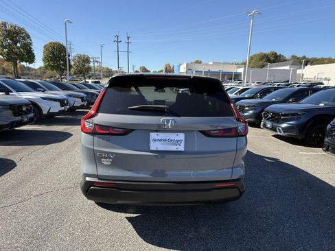 New 2026 Honda CR-V LX image 9