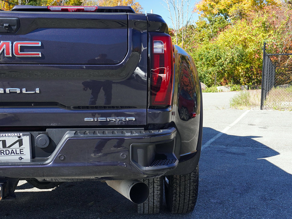 Used 2025 GMC Sierra 3500 Denali w/ Denali Reserve Package AWD/4WD image 20