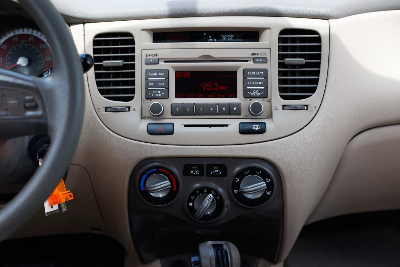 Used 2010 Kia Rio LX w/ Value Pkg FWD image 32