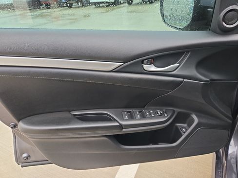Used 2016 Honda Civic EX image 13