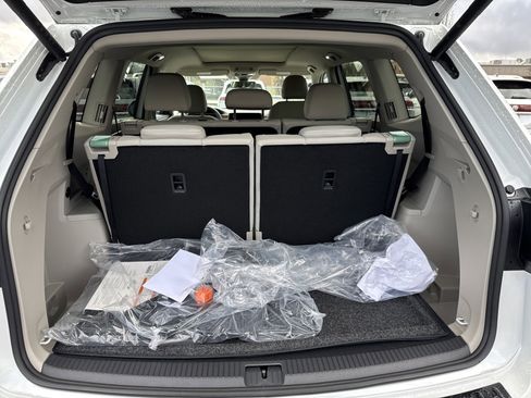 New 2026 Volkswagen Atlas SE AWD/4WD image 4
