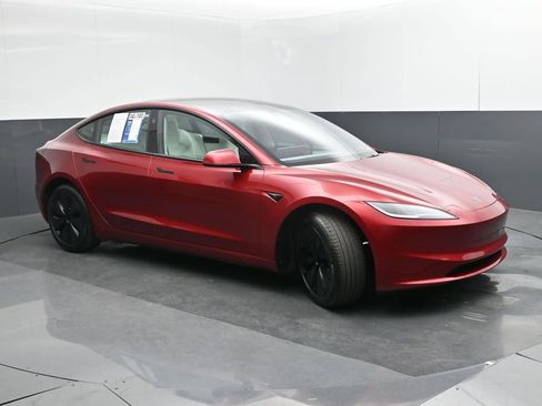 Used 2025 Tesla Model 3 Long Range RWD image 7