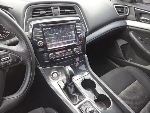 Used 2018 Nissan Maxima 3.5 S FWD image 34