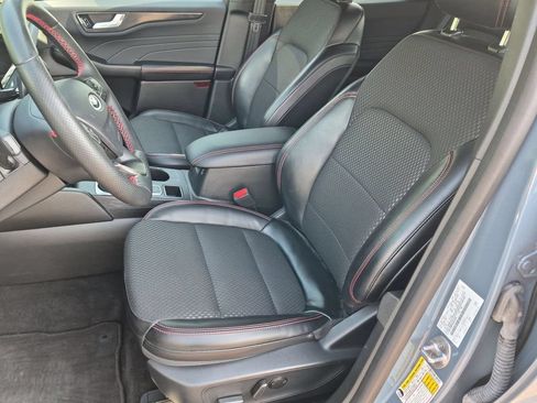 Used 2024 Ford Escape ST-Line w/ Tech Pack #1 AWD/4WD image 16