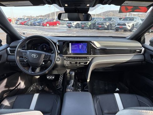 Certified 2025 Toyota Camry SE image 15