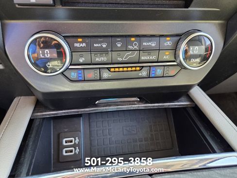 Used 2018 Ford Expedition Max Limited w/ Equipment Group 302A AWD/4WD image 30