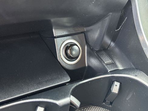 Used 2021 Mercedes-Benz C 300 4MATIC Sedan image 26