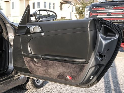 Used 2008 Porsche Cayman S image 32