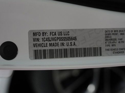 New 2025 Jeep Grand Wagoneer Series III w/ Rear Seat Video Group 1 image 48