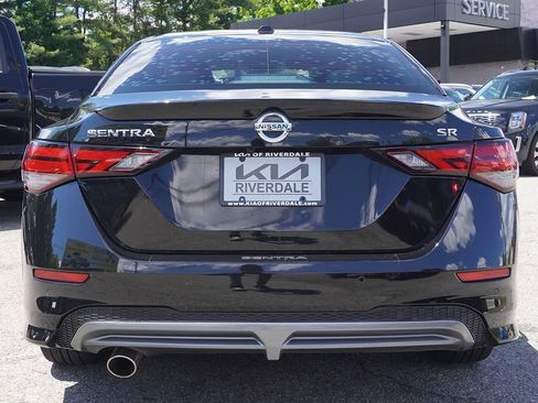 Used 2021 Nissan Sentra SR FWD image 10