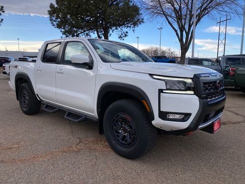 New 2026 Nissan Frontier PRO-4X w/ Pro-4x Convenience Package image 7