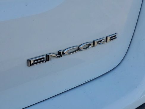 Used 2018 Buick Encore Preferred FWD image 32