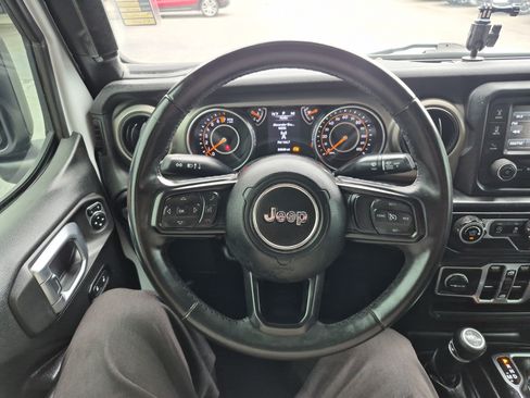 Used 2018 Jeep Wrangler Unlimited Sport S AWD/4WD image 29
