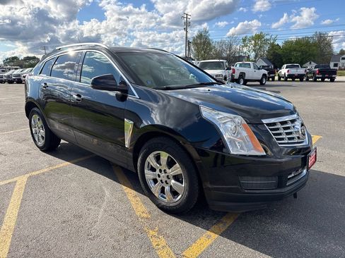 Used 2014 Cadillac SRX Luxury AWD/4WD image 4