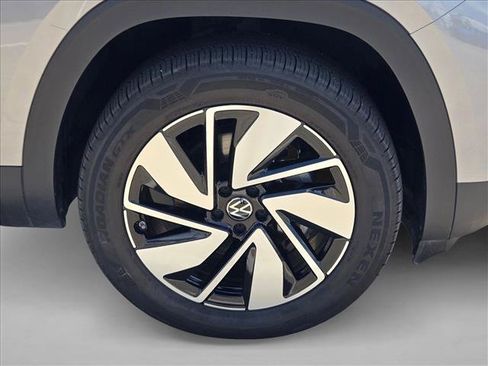 Used 2026 Volkswagen Atlas SE AWD/4WD image 22