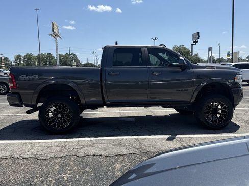 Used 2021 RAM 2500 Laramie AWD/4WD image 4