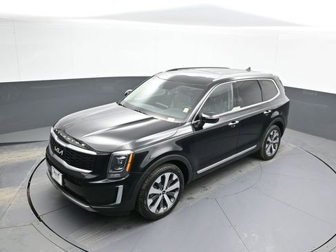 Certified 2022 Kia Telluride S image 35