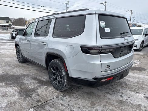 New 2026 Jeep Grand Wagoneer Limited w/ Premium Group II image 3