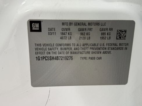 Used 2011 Chevrolet Cruze LS image 25