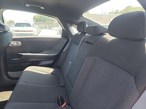 Used 2025 Hyundai Ioniq 6 SE AWD/4WD image 25