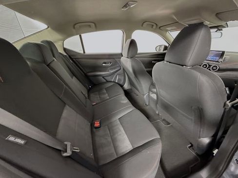 Certified 2025 Nissan Sentra SR w/ Midnight Edition image 29