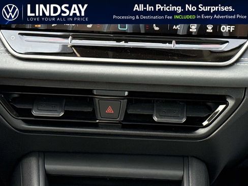 New 2026 Volkswagen Tiguan SE AWD/4WD image 15