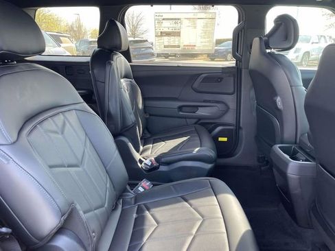New 2027 Kia Telluride SX X-Line AWD/4WD image 17