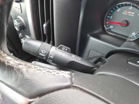 Used 2018 Chevrolet Silverado 1500 LT w/ All Star Edition image 21