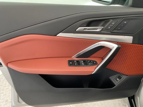 New 2026 BMW X1 xDrive28i w/ Technology Package image 12