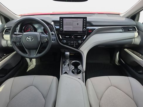 Used 2023 Toyota Camry XSE image 9