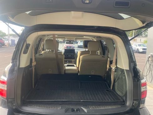 Used 2023 Nissan Armada Platinum w/ Captain's Chairs Package AWD/4WD image 13