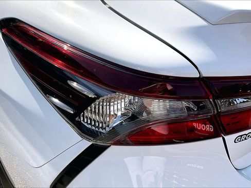 Certified 2023 Toyota Camry SE w/ Cold Weather Package AWD/4WD image 27